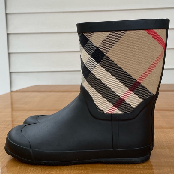 Burberry Kids Vintage Check Neoprene and Rubber Rain Boots Size 3 Kids Unisex - Picture 9 of 10